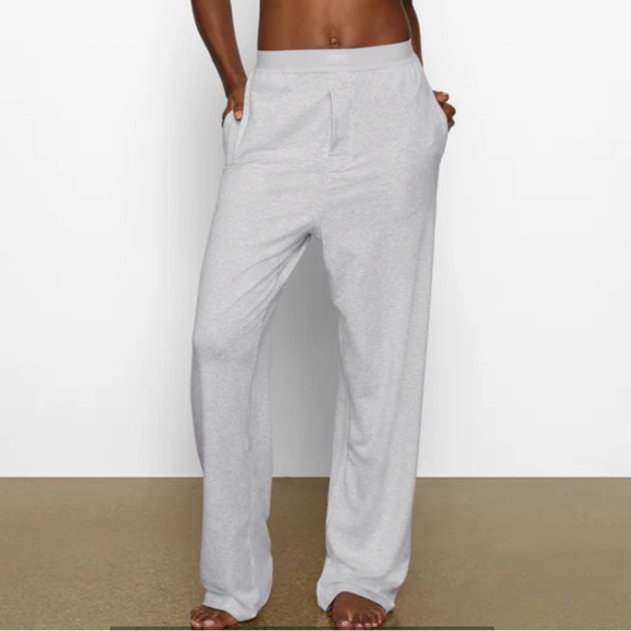 NWT SKIMS Boyfriend Loose Pant - Picture 1 of 3